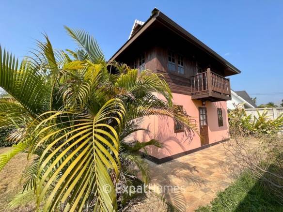 3888 – Cozy Wooden House In Nong Kwai