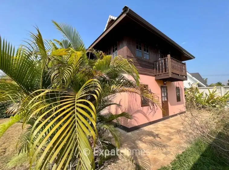 3888 – Cozy Wooden House In Nong Kwai