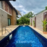 9040 – Luxurious 4 bedroom home featuring a private pool and lush garden in San Phak Wan area