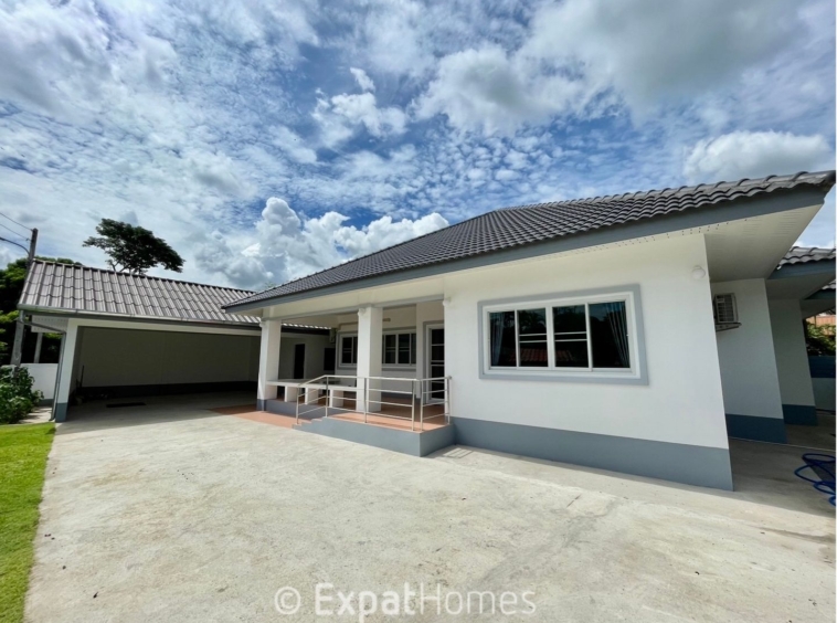 9087 – Spacious Newly-Built 3-Bedroom Single Story House with a bungalow near Christian German School Chiang Mai