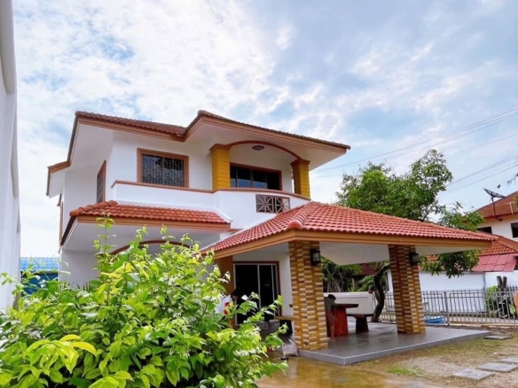 11911 – Spacious 3BR House For Rent | Nong Hoi Near 89 Plaza